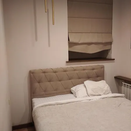 アパート Conzo Condominium 2 *